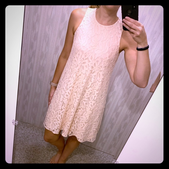 Tommy Hilfiger Dresses & Skirts - Tommy Hilfiger Lace Pale Pink Dress